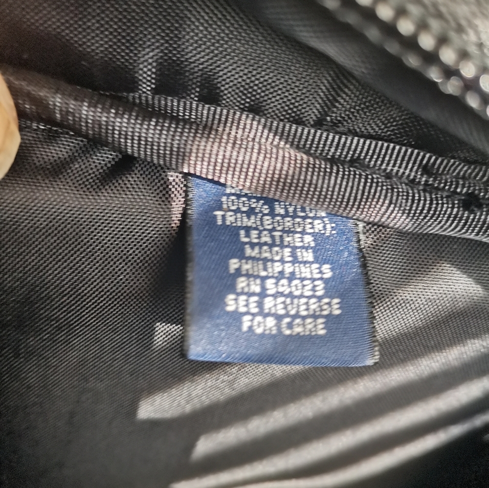GAP TRAVEL AND LAPTOP BAG - Picture 16 of 16